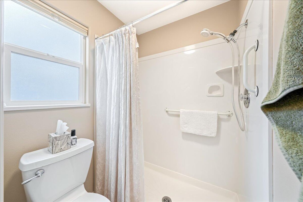 443 E Majestic DR Ivins, UT 84738 home for sale, MLS#26-267792 - Erika Rogers Photo 31