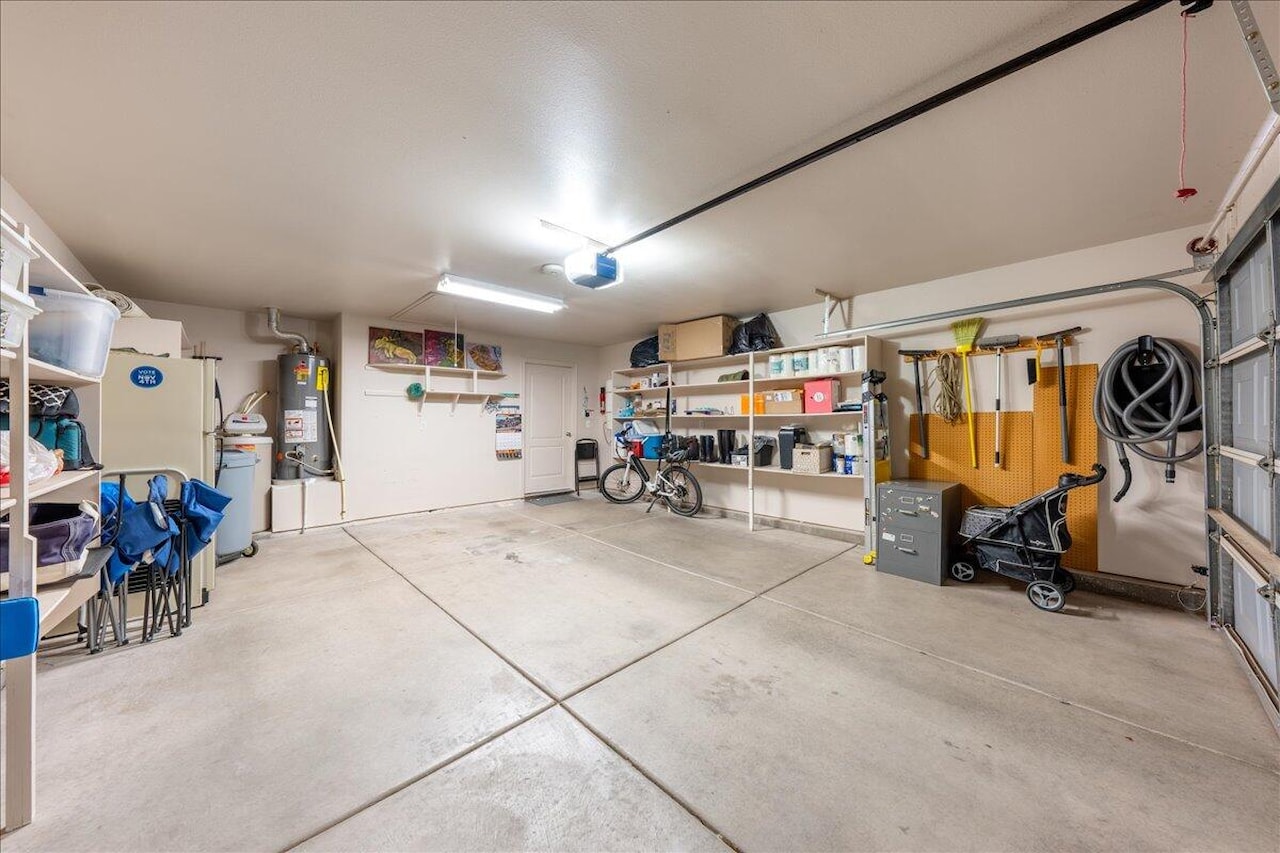 443 E Majestic DR Ivins, UT 84738 home for sale, MLS#26-267792 - Erika Rogers Photo 33