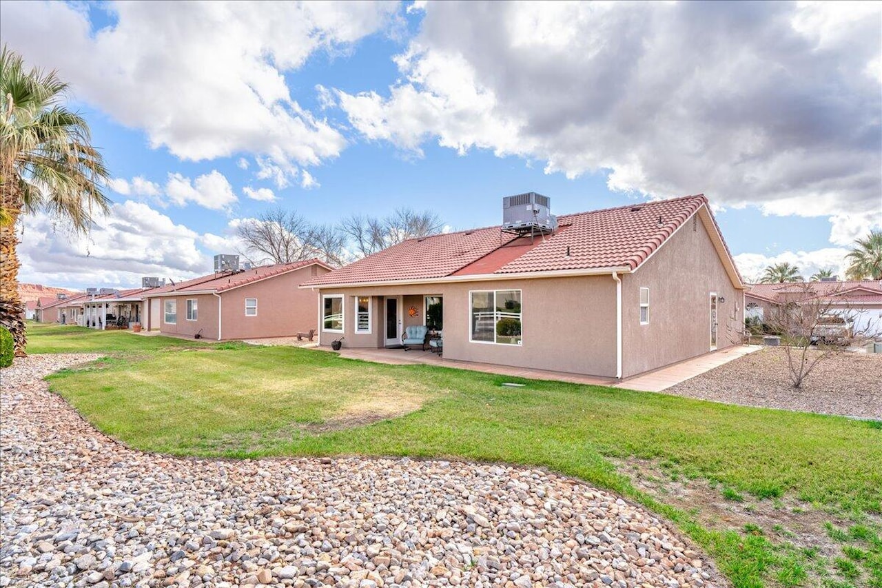 443 E Majestic DR Ivins, UT 84738 home for sale, MLS#26-267792 - Erika Rogers Photo 39