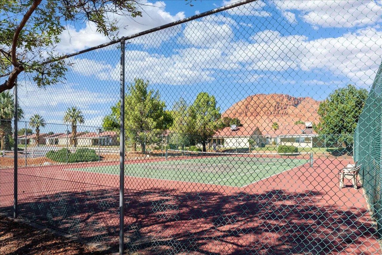 443 E Majestic DR Ivins, UT 84738 home for sale, MLS#26-267792 - Erika Rogers Photo 58