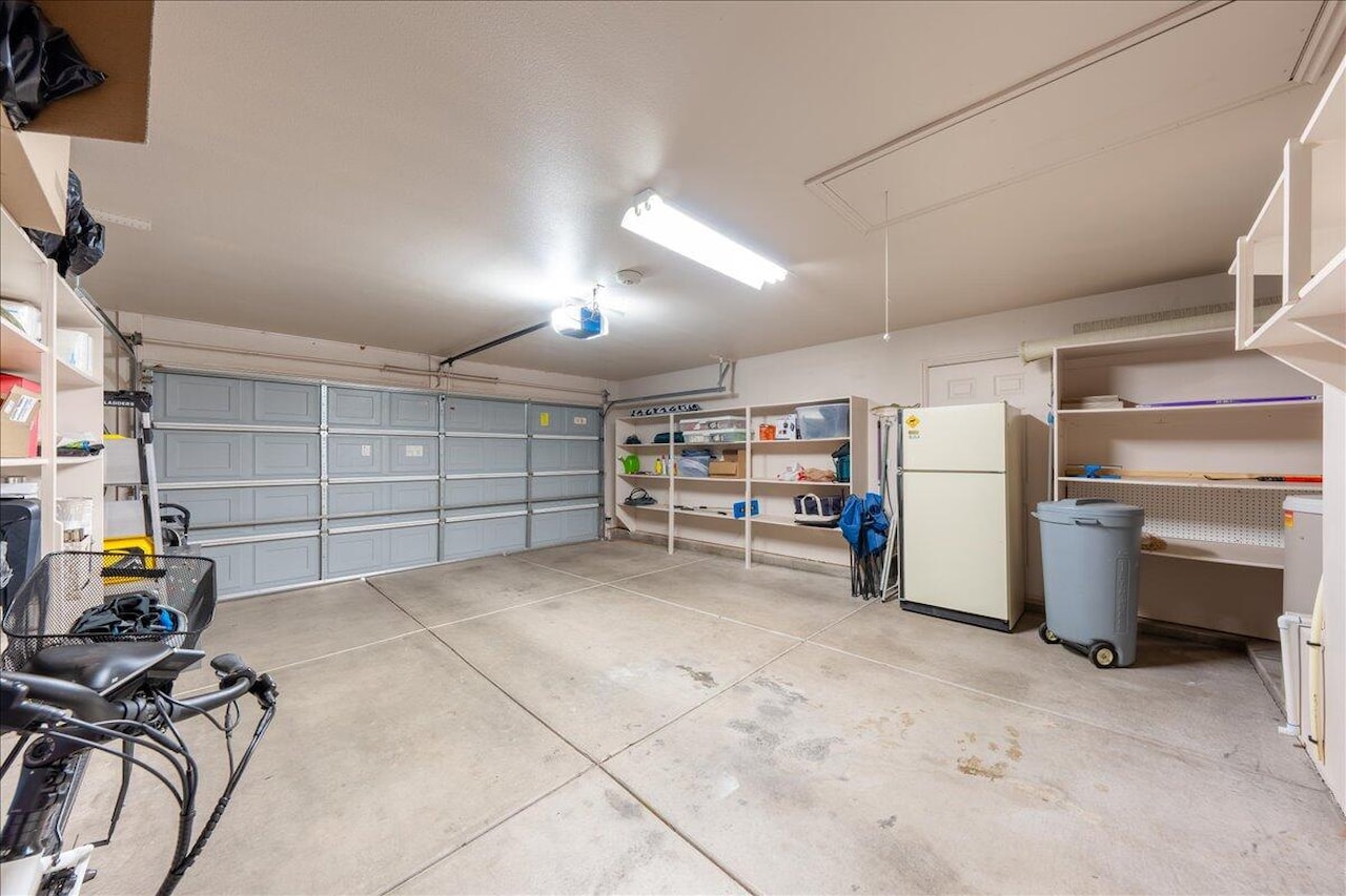 443 E Majestic DR Ivins, UT 84738 home for sale, MLS#26-267792 - Erika Rogers Photo 32