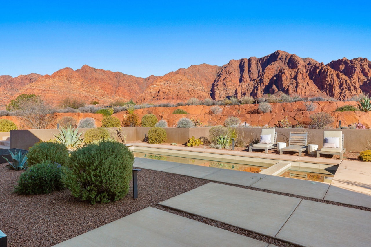 1748 Cochise Way Ivins, UT 84738 home for sale, MLS#26-267791 - Erika Rogers Photo 25