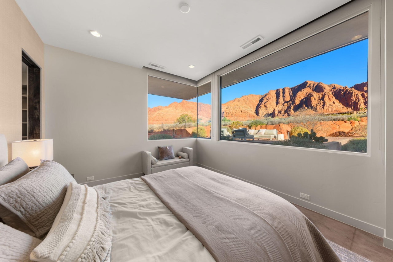 1748 Cochise Way Ivins, UT 84738 home for sale, MLS#26-267791 - Erika Rogers Photo 23