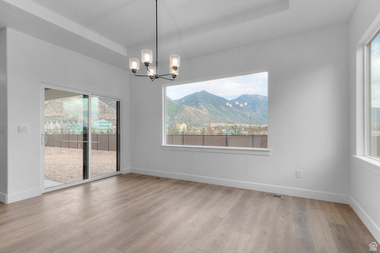 369 Firerock Way Way #101 Hurricane, UT 84737 home for sale, MLS#25-267350 - Erika Rogers Photo 9