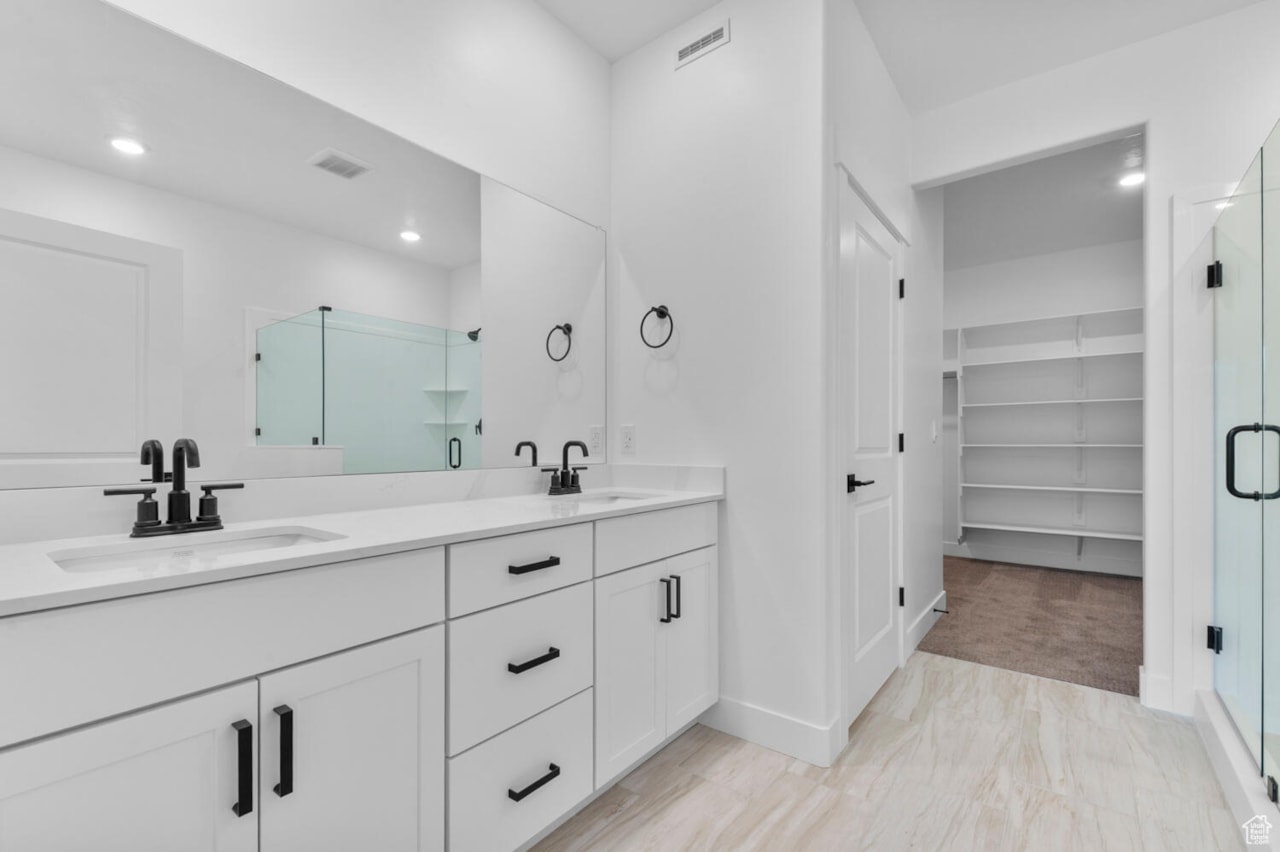 369 Firerock Way Way #101 Hurricane, UT 84737 home for sale, MLS#25-267350 - Erika Rogers Photo 11