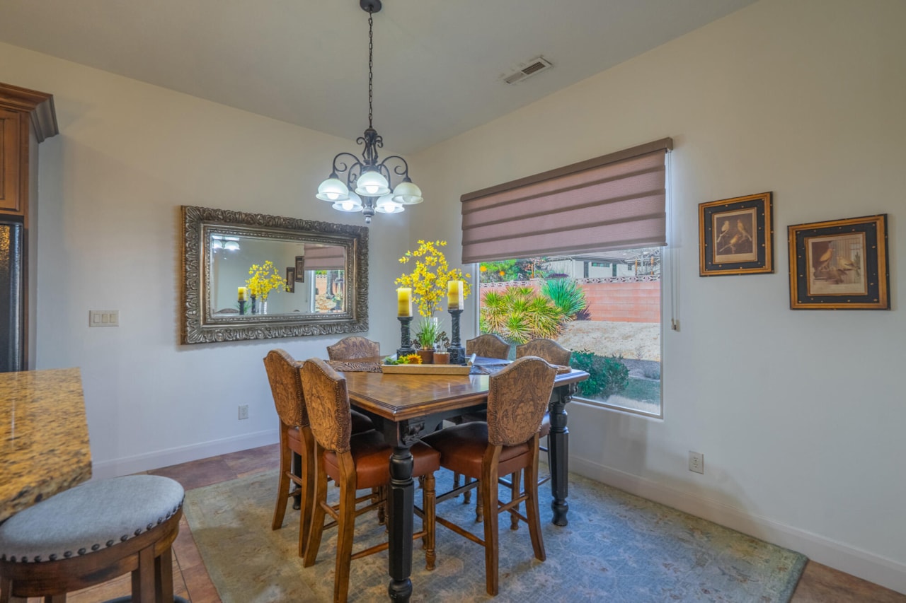 2246 W Sonoma LN St George, UT 84770 home for sale, MLS#25-267727 - Erika Rogers Photo 19