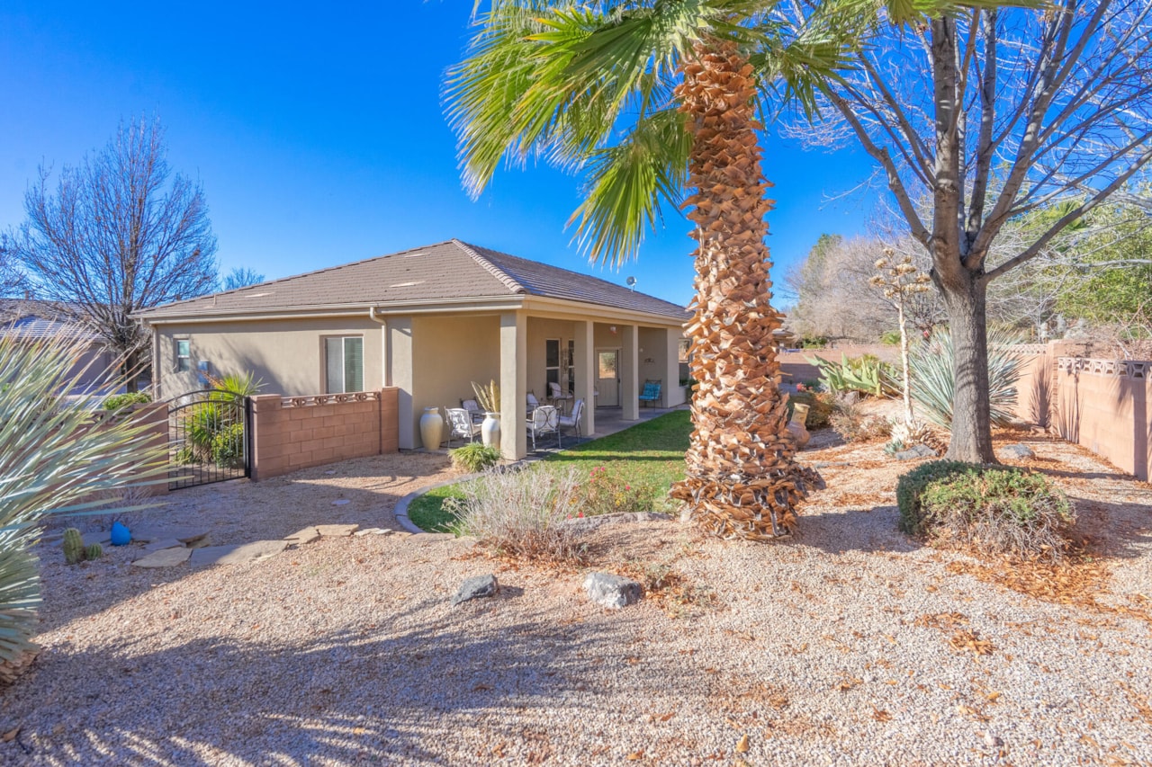 2246 W Sonoma LN St George, UT 84770 home for sale, MLS#25-267727 - Erika Rogers Photo 65