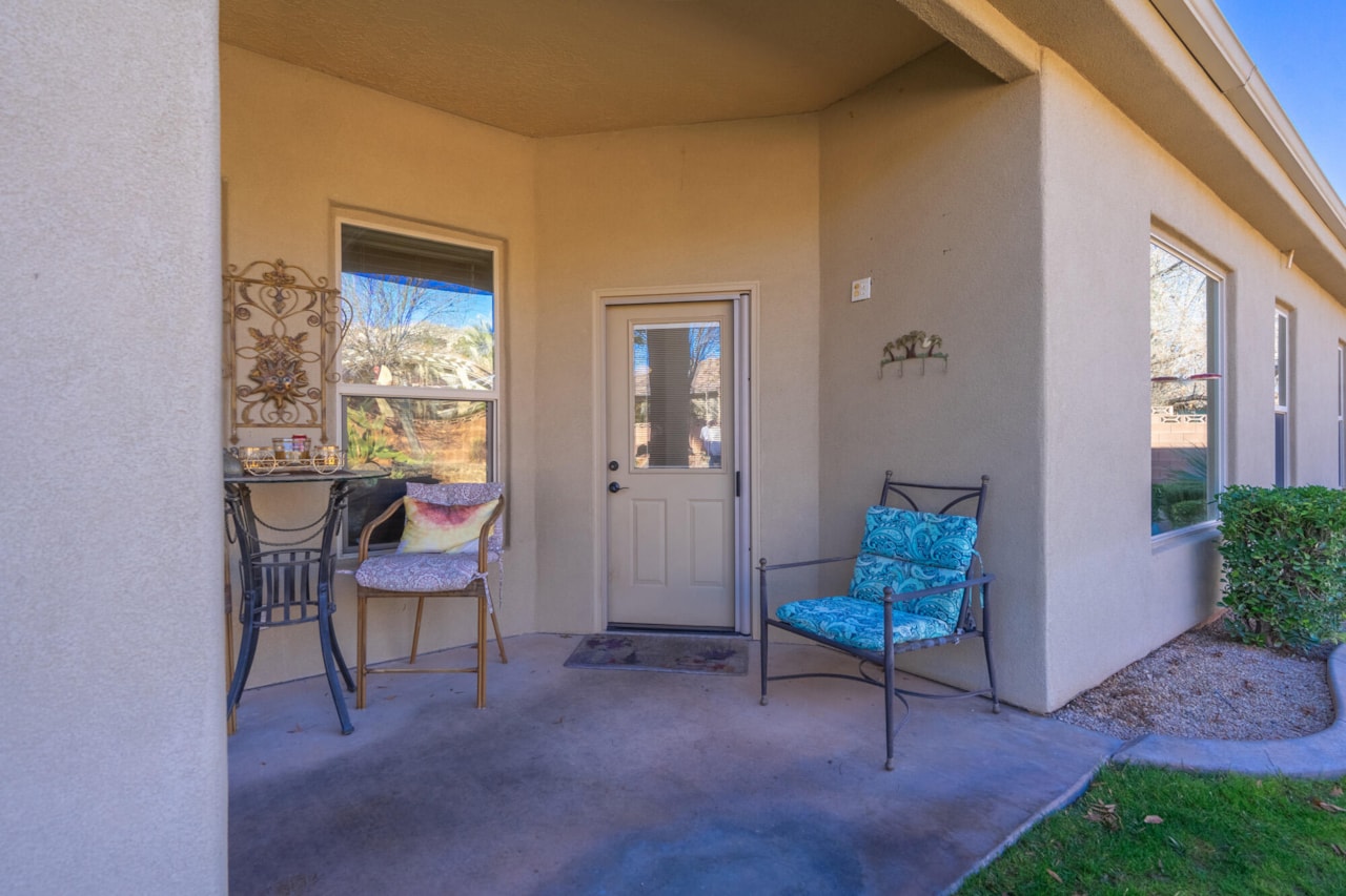 2246 W Sonoma LN St George, UT 84770 home for sale, MLS#25-267727 - Erika Rogers Photo 68