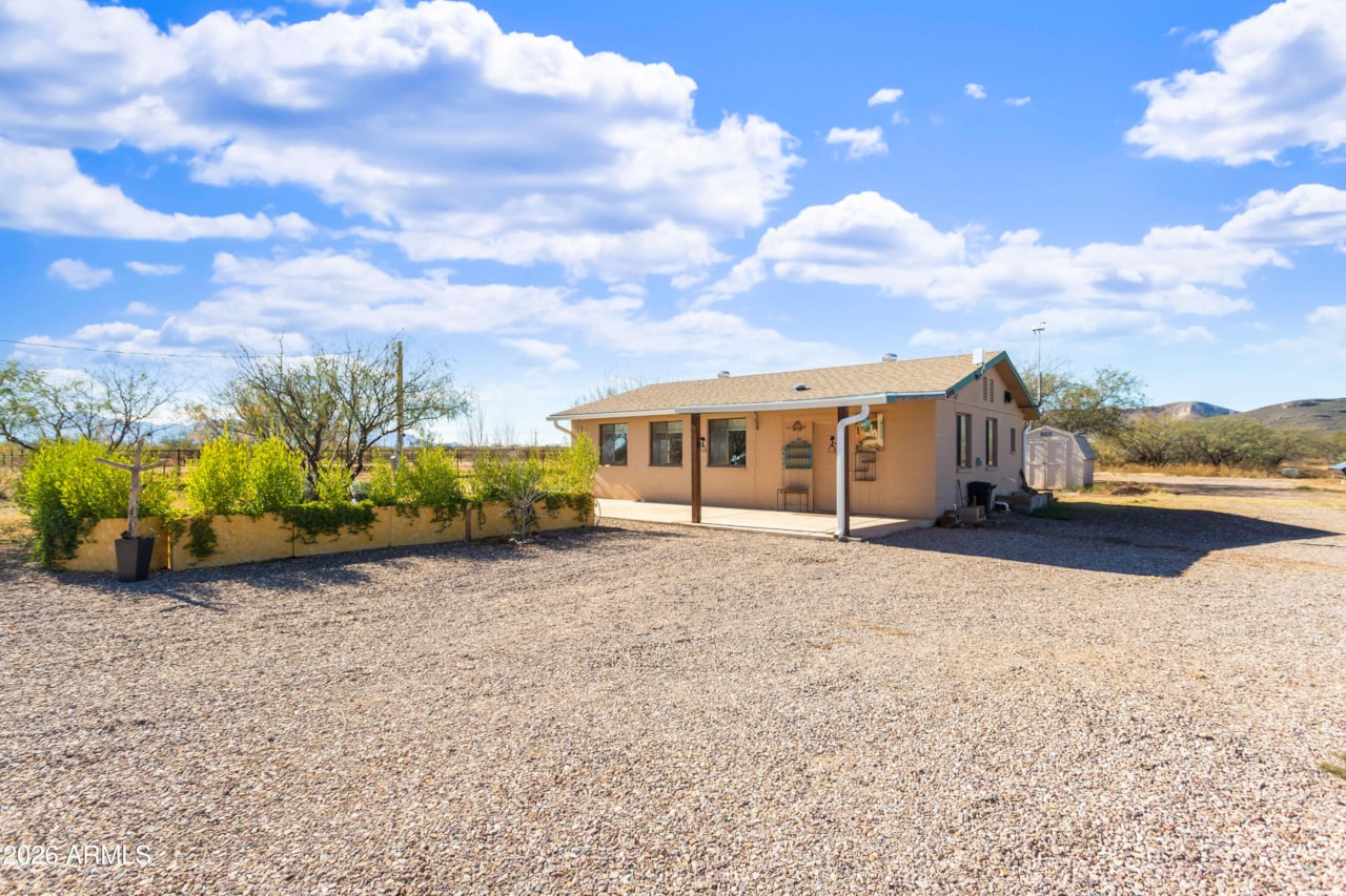 2271 N Sands Ranch Rd Huachuca City, AZ 85616 | MLS 6964773
