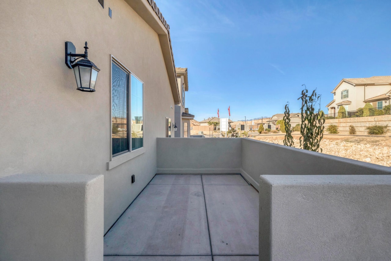 3693 S Brisbane CT St George, UT 84790 home for sale, MLS#26-267799 - Erika Rogers Photo 2