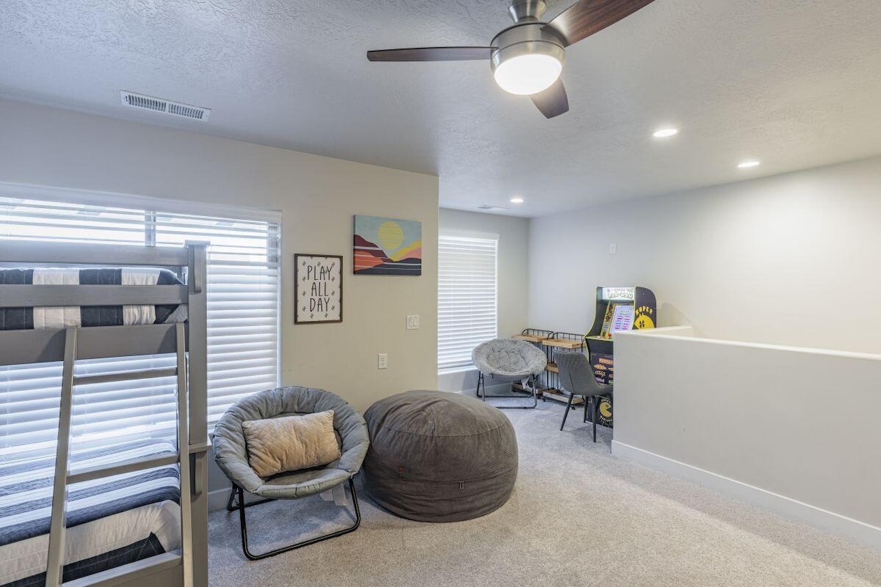 4845 N Fishers Island Way St George, UT 84770 home for sale, MLS#26-267802 - Erika Rogers Photo 14