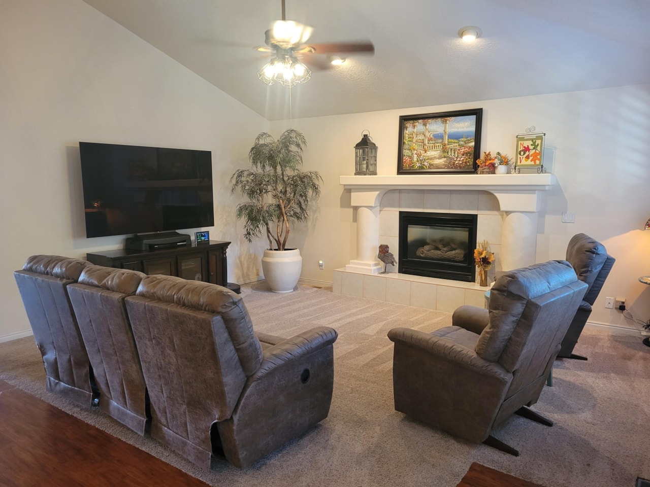 2823 S Calle Las Casitas St George, UT 84790 home for sale, MLS#25-265927 - Erika Rogers Photo 26