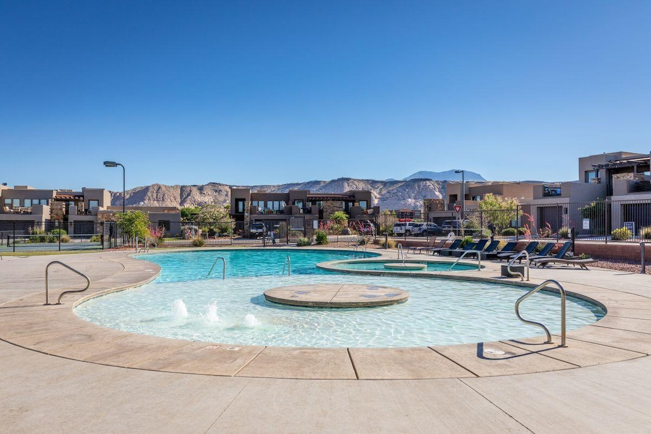 4845 N Fishers Island Way St George, UT 84770 home for sale, MLS#26-267802 - Erika Rogers Photo 39