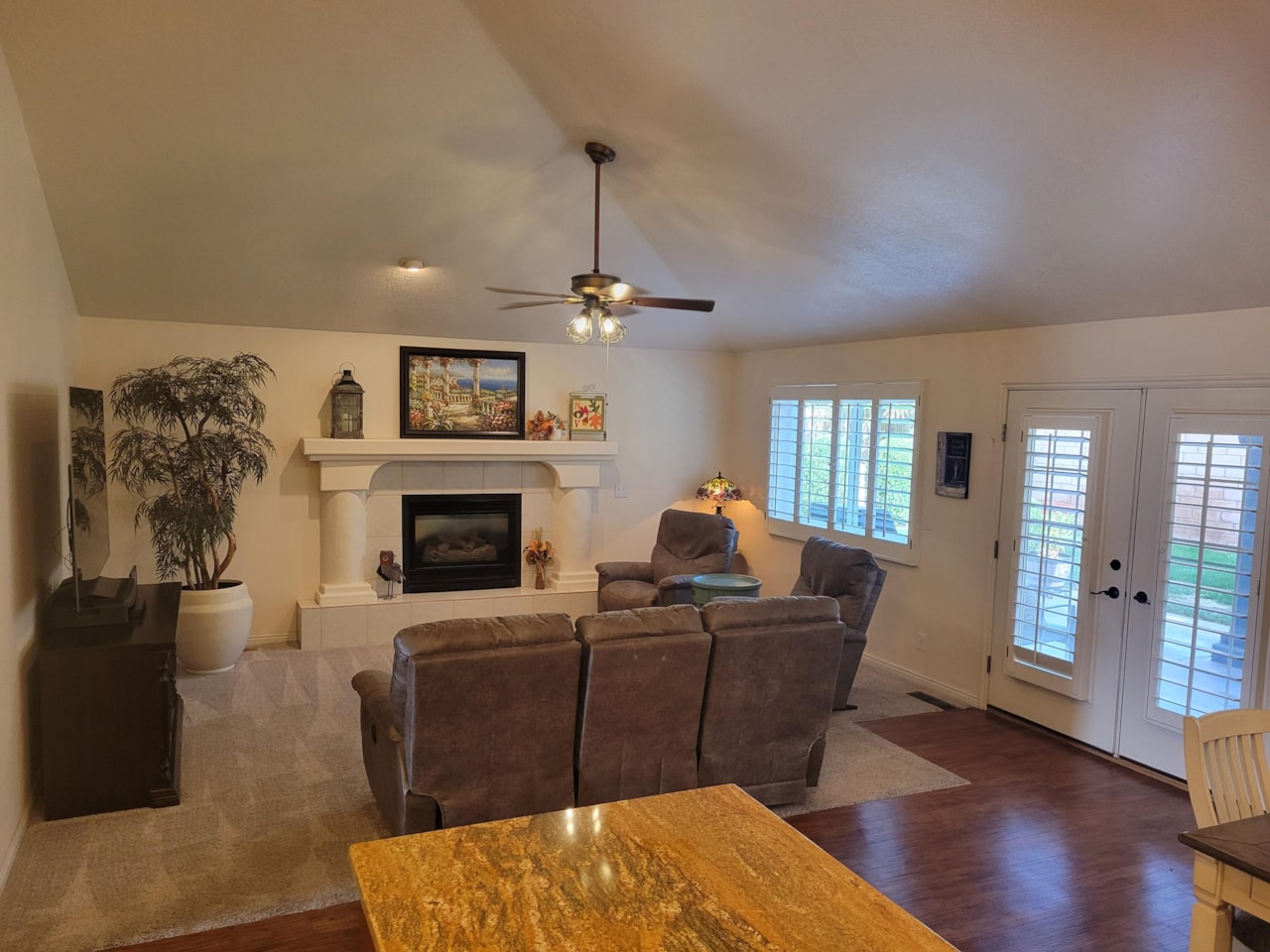 2823 S Calle Las Casitas St George, UT 84790 home for sale, MLS#25-265927 - Erika Rogers Photo 25