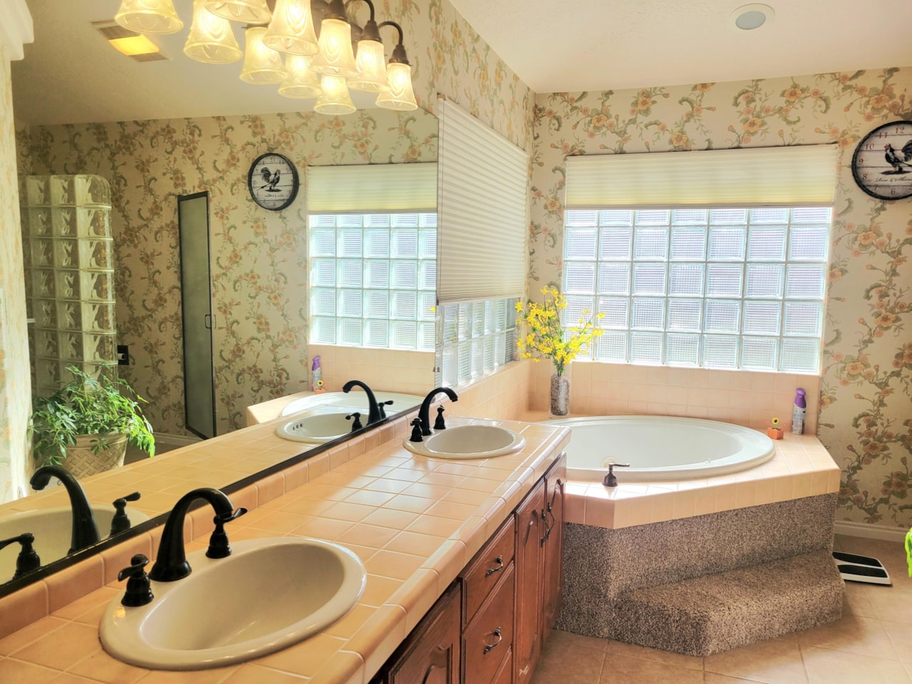 2823 S Calle Las Casitas St George, UT 84790 home for sale, MLS#25-265927 - Erika Rogers Photo 45