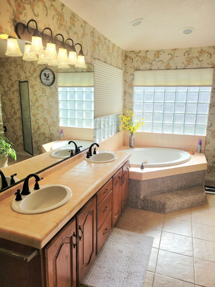 2823 S Calle Las Casitas St George, UT 84790 home for sale, MLS#25-265927 - Erika Rogers Photo 46