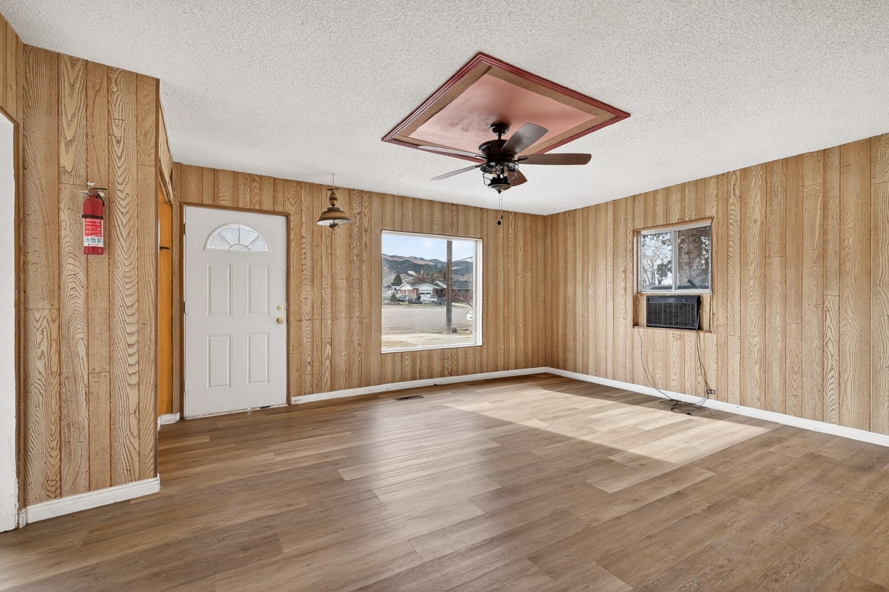 127 E Main ST Summit, UT 84772 home for sale, MLS#26-267789 - Erika Rogers Photo 8