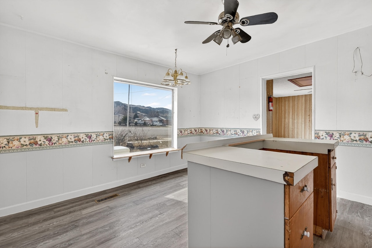 127 E Main ST Summit, UT 84772 home for sale, MLS#26-267789 - Erika Rogers Photo 11