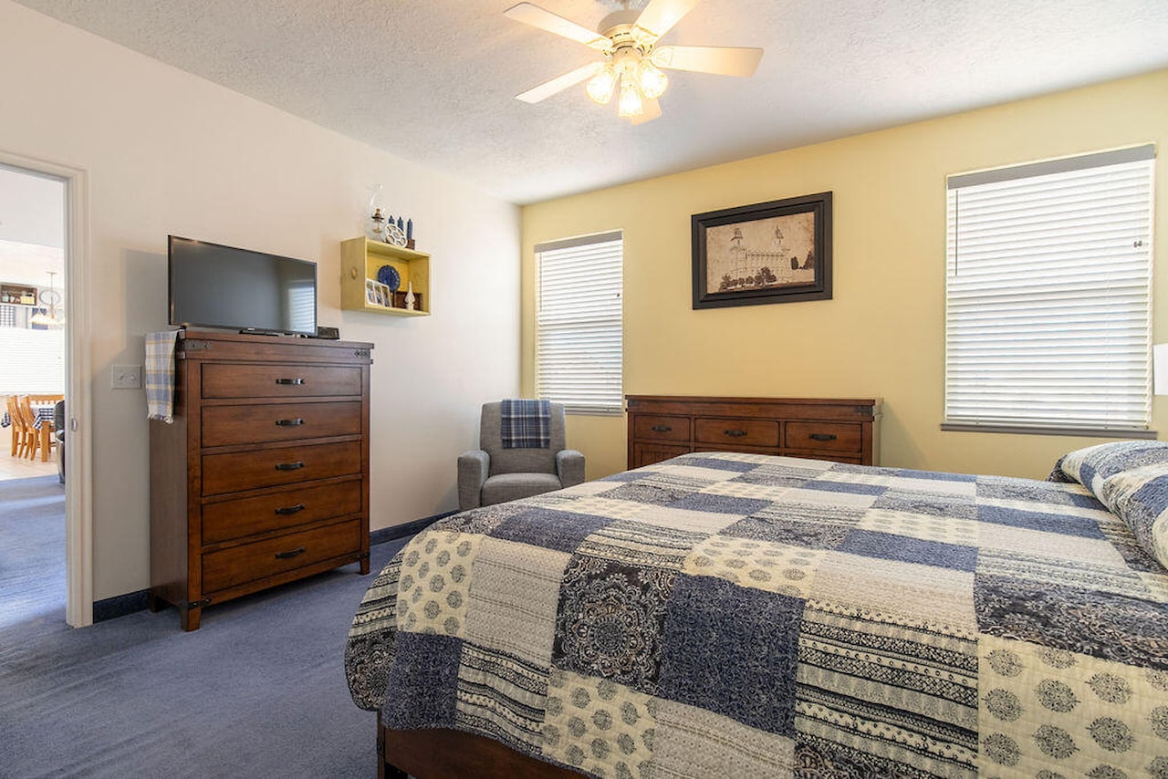 1653 N Millstone CIR Enoch, UT 84721 home for sale, MLS#26-267804 - Erika Rogers Photo 30