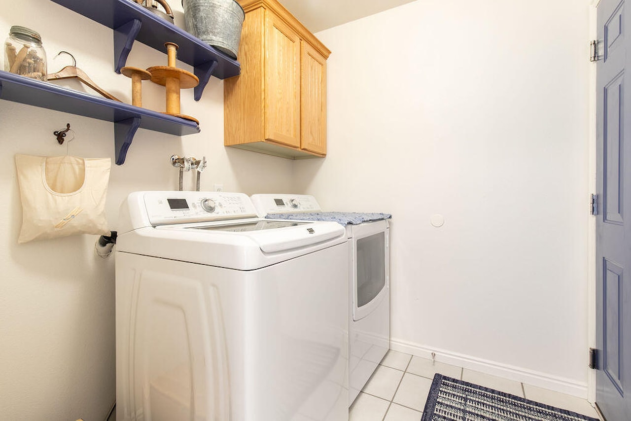 1653 N Millstone CIR Enoch, UT 84721 home for sale, MLS#26-267804 - Erika Rogers Photo 44