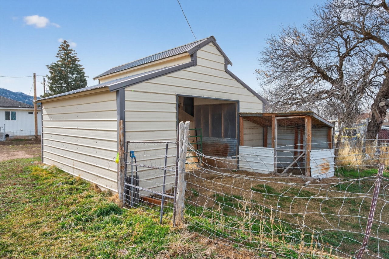 127 E Main ST Summit, UT 84772 home for sale, MLS#26-267789 - Erika Rogers Photo 32