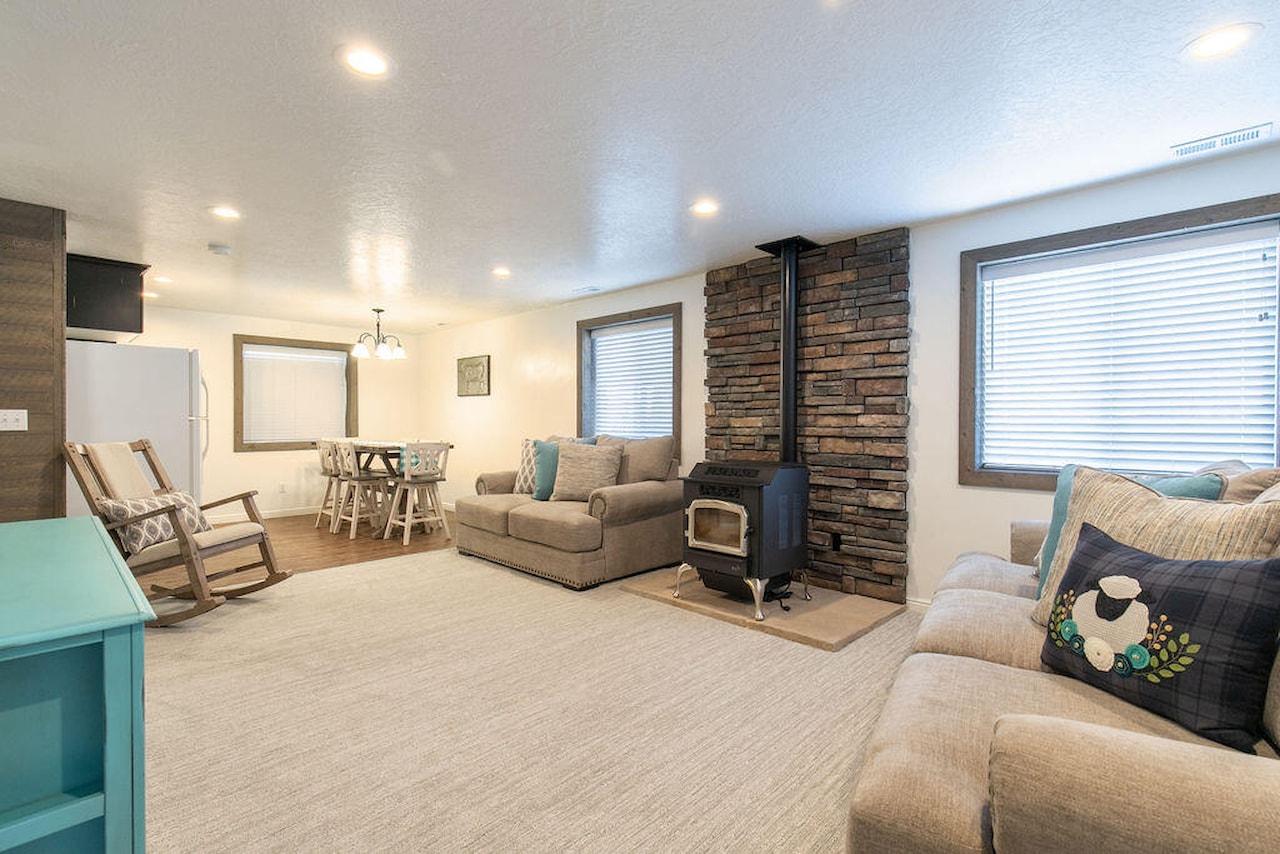 1653 N Millstone CIR Enoch, UT 84721 home for sale, MLS#26-267804 - Erika Rogers Photo 64