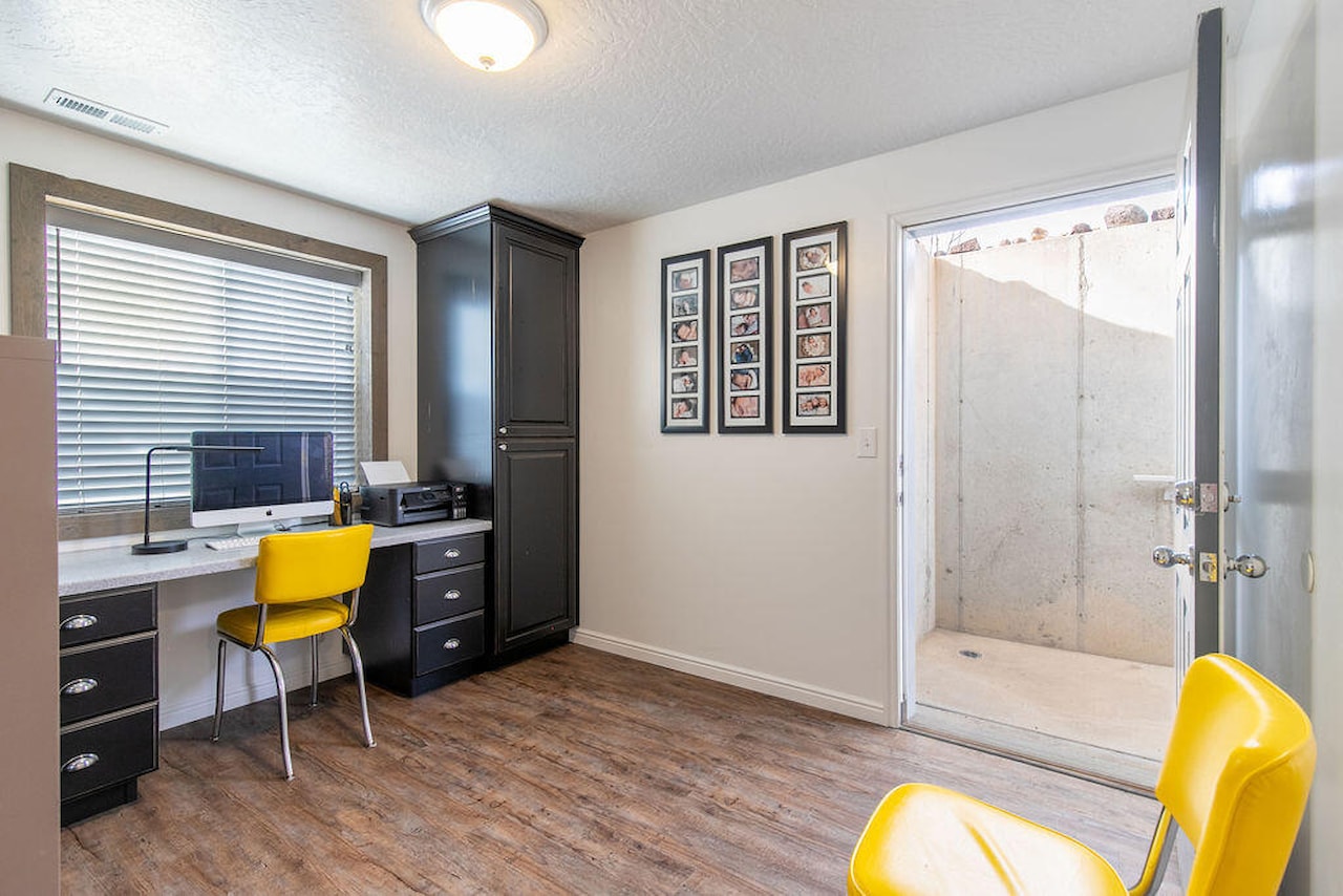 1653 N Millstone CIR Enoch, UT 84721 home for sale, MLS#26-267804 - Erika Rogers Photo 68