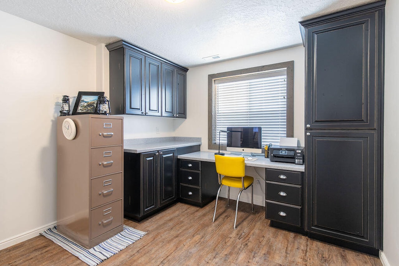 1653 N Millstone CIR Enoch, UT 84721 home for sale, MLS#26-267804 - Erika Rogers Photo 69