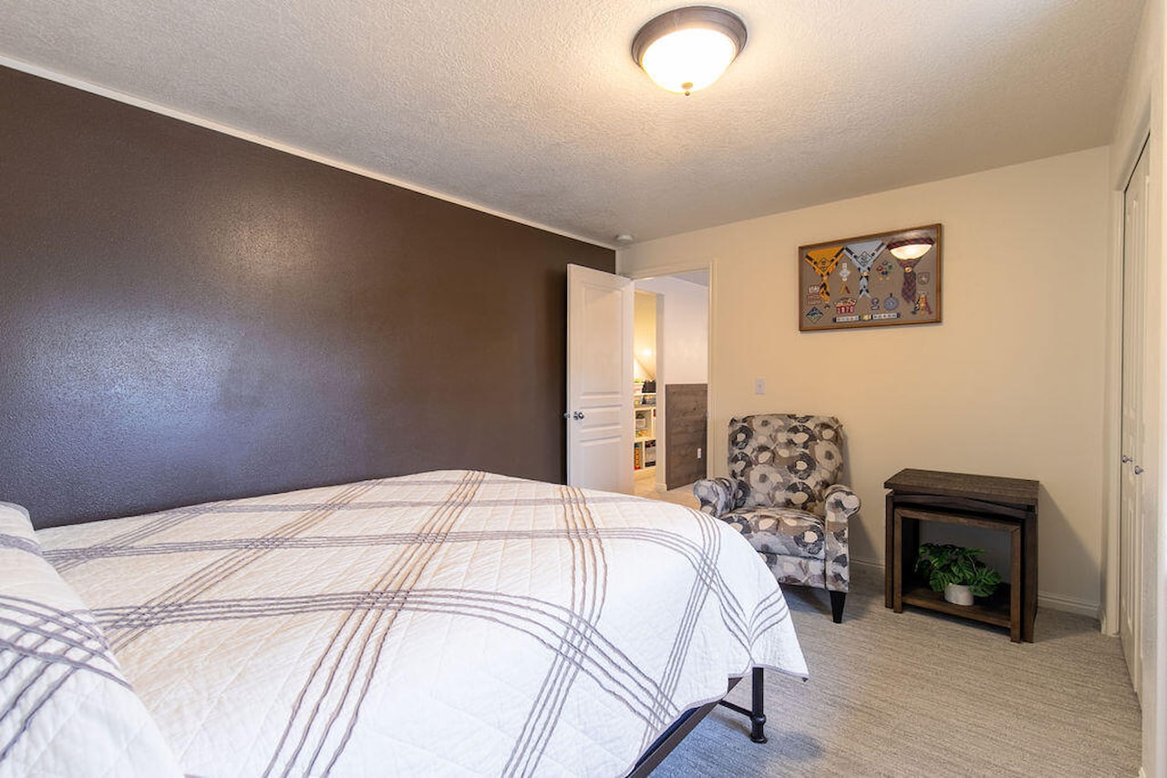 1653 N Millstone CIR Enoch, UT 84721 home for sale, MLS#26-267804 - Erika Rogers Photo 75