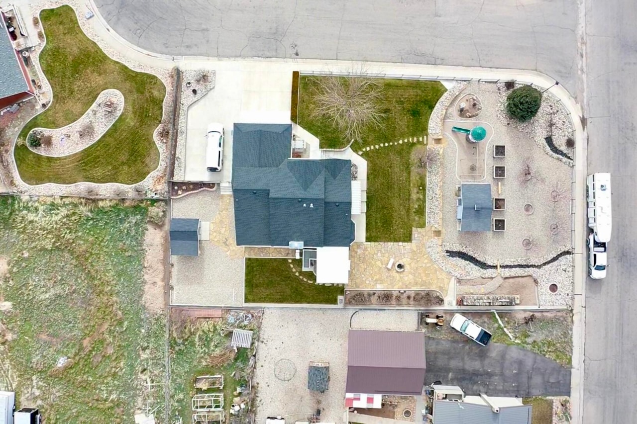 1653 N Millstone CIR Enoch, UT 84721 home for sale, MLS#26-267804 - Erika Rogers Photo 104