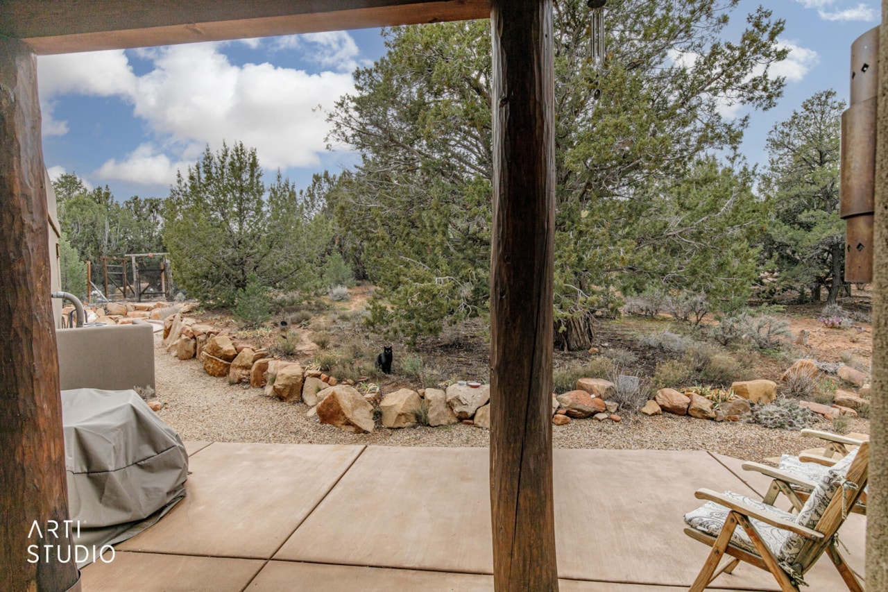 731 N Rock Garden LN Dammeron Valley, UT 84783 home for sale, MLS#26-267808 - Erika Rogers Photo 54