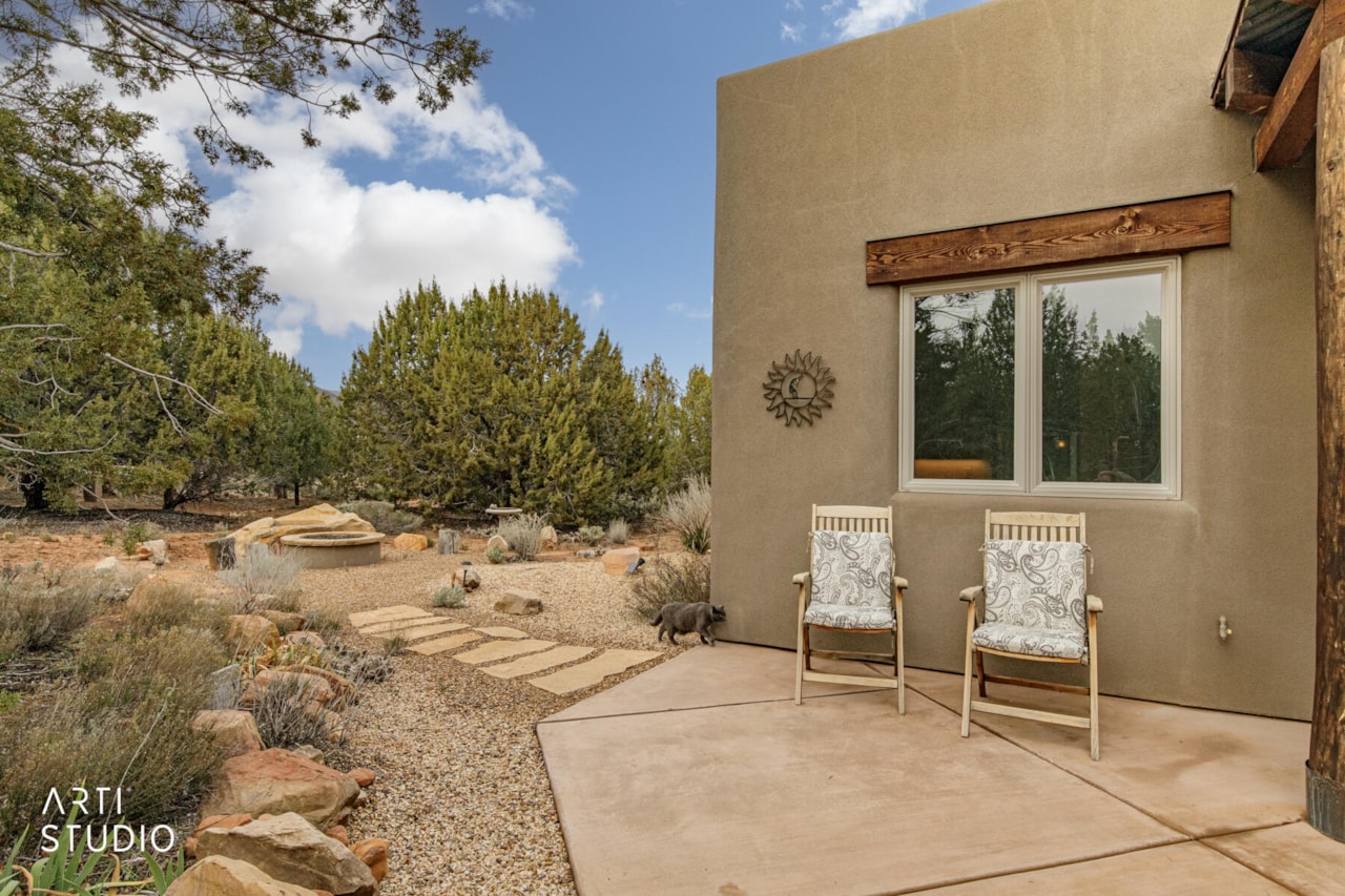 731 N Rock Garden LN Dammeron Valley, UT 84783 home for sale, MLS#26-267808 - Erika Rogers Photo 56