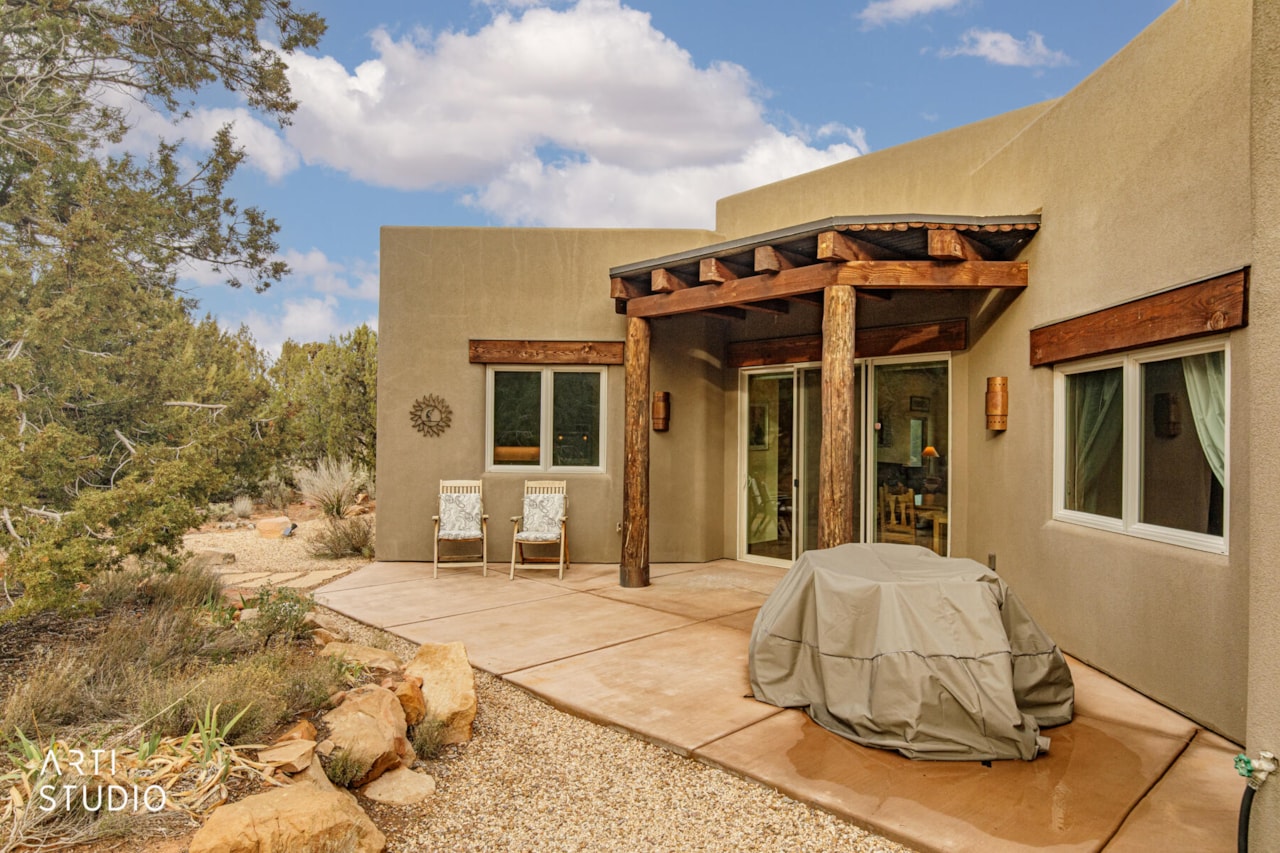 731 N Rock Garden LN Dammeron Valley, UT 84783 home for sale, MLS#26-267808 - Erika Rogers Photo 60