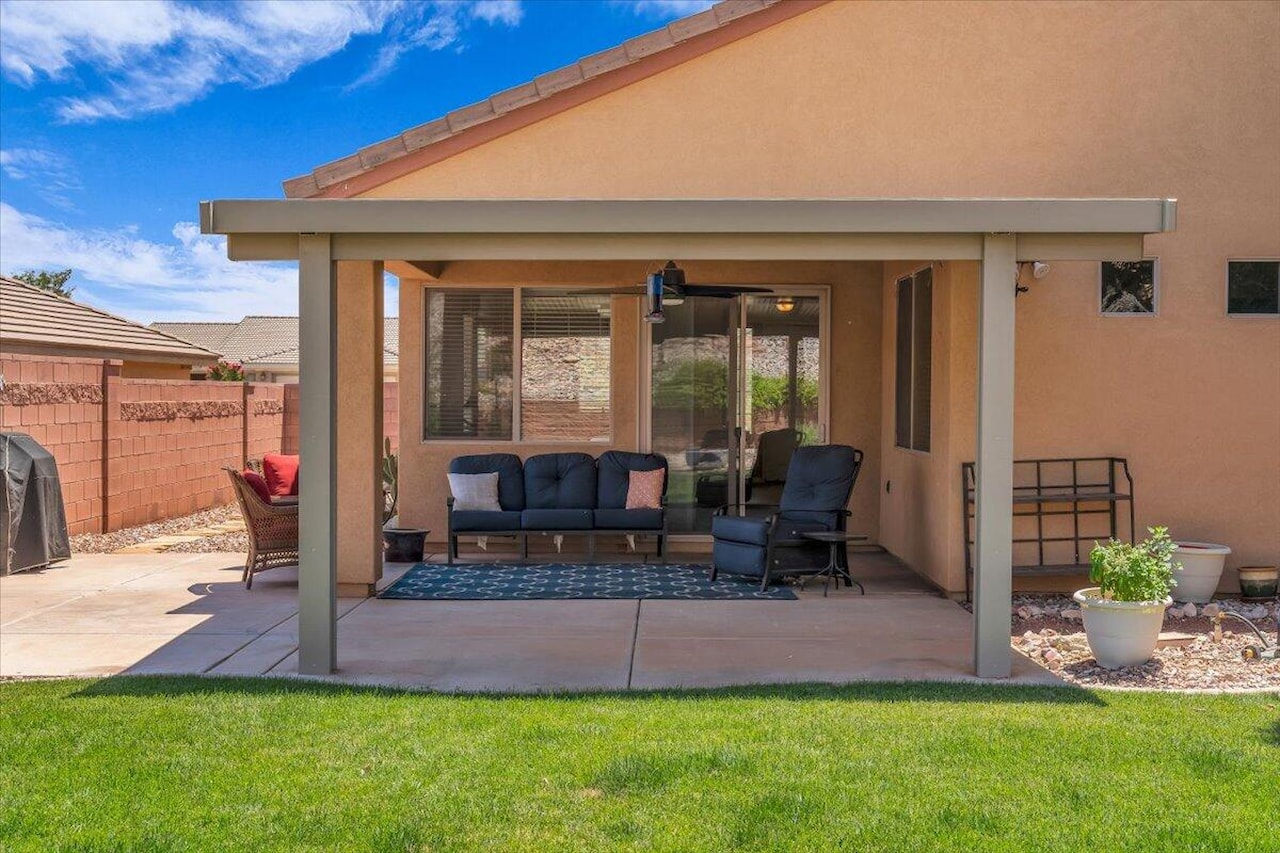 2903 E Slick Rock RD Washington, UT 84780 home for sale, MLS#26-267803 - Erika Rogers Photo 11