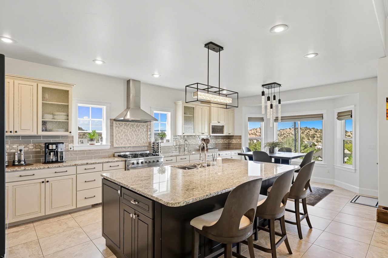 1283 N Knoll ST Cedar City, UT 84721 home for sale, MLS#26-267811 - Erika Rogers Photo 18