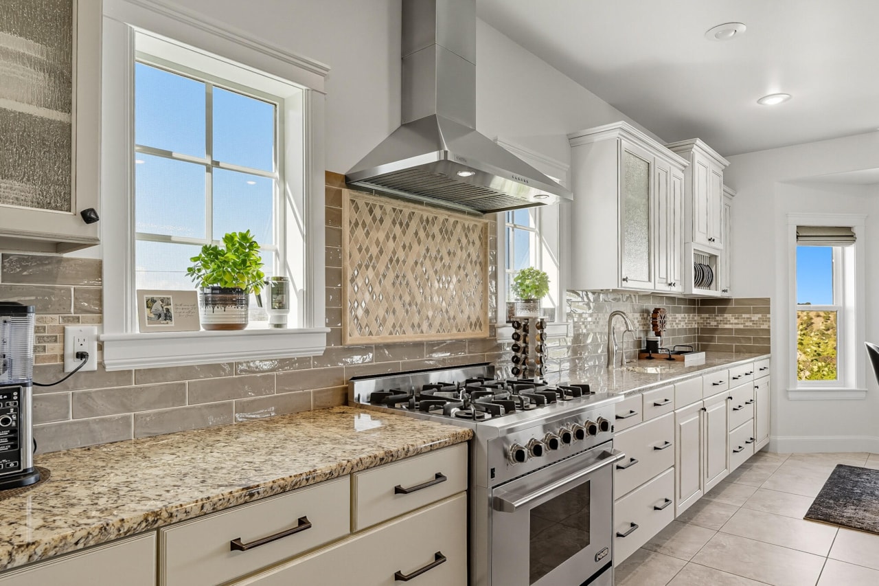 1283 N Knoll ST Cedar City, UT 84721 home for sale, MLS#26-267811 - Erika Rogers Photo 19