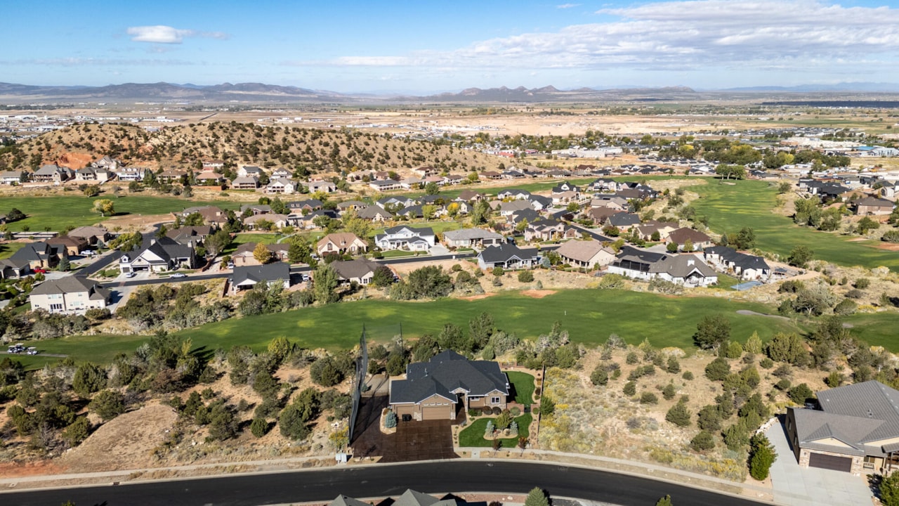 1283 N Knoll ST Cedar City, UT 84721 home for sale, MLS#26-267811 - Erika Rogers Photo 84