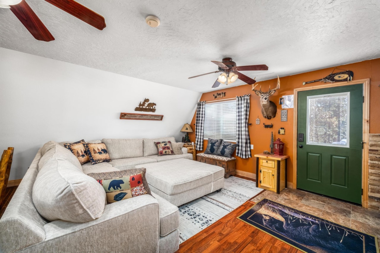 885 N Spruce DR Duck Creek, UT 84762 home for sale, MLS#26-267812 - Erika Rogers Photo 4