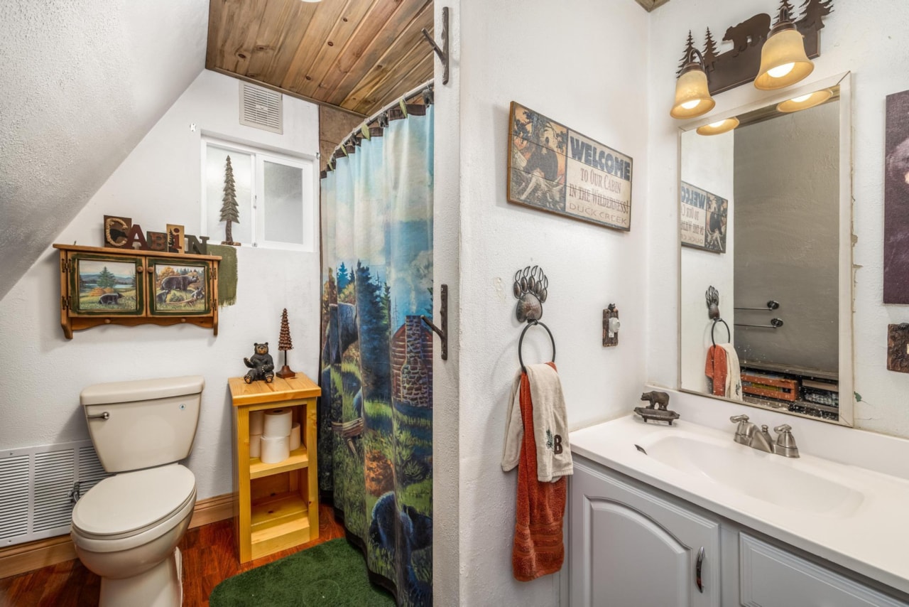 885 N Spruce DR Duck Creek, UT 84762 home for sale, MLS#26-267812 - Erika Rogers Photo 10