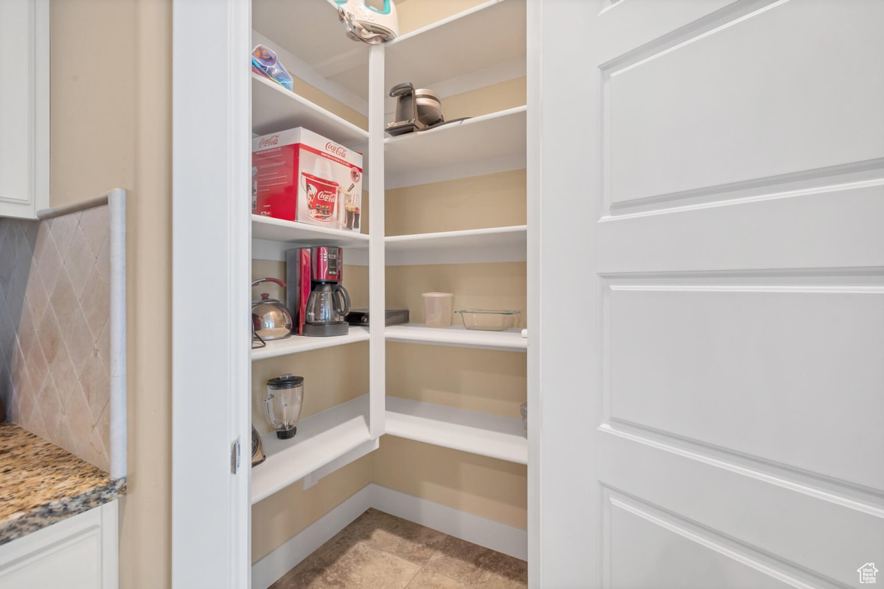 1709 W Myrtle Beach CT St George, UT 84770 home for sale, MLS#26-267730 - Erika Rogers Photo 5