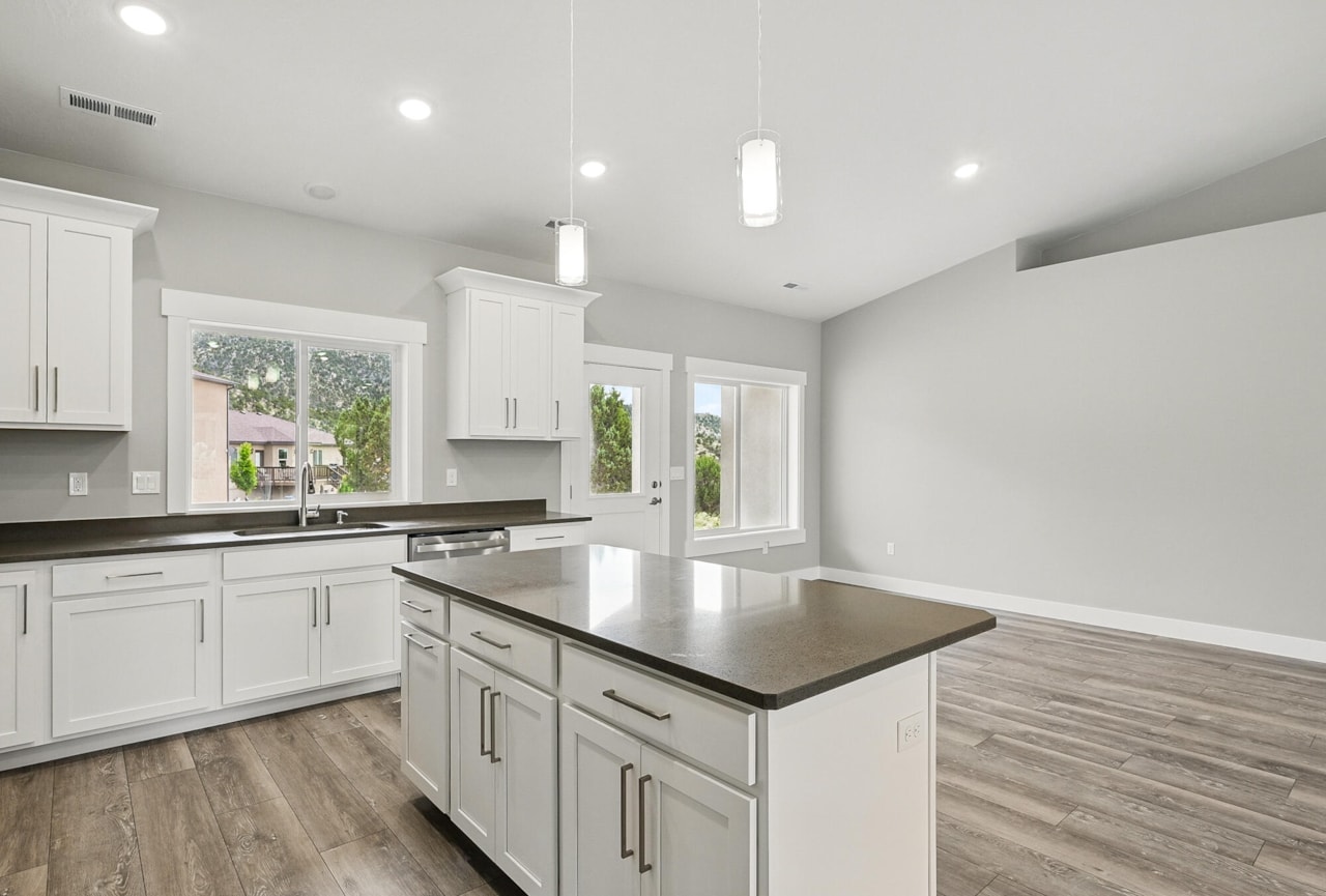 1152 E Smokey Trail Way Cedar City, UT 84721 home for sale, MLS#26-267807 - Erika Rogers Photo 22