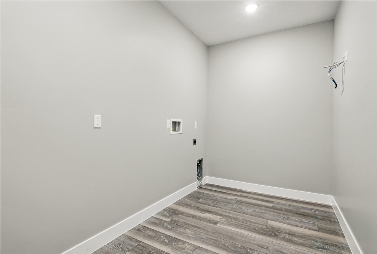 1152 E Smokey Trail Way Cedar City, UT 84721 home for sale, MLS#26-267807 - Erika Rogers Photo 24