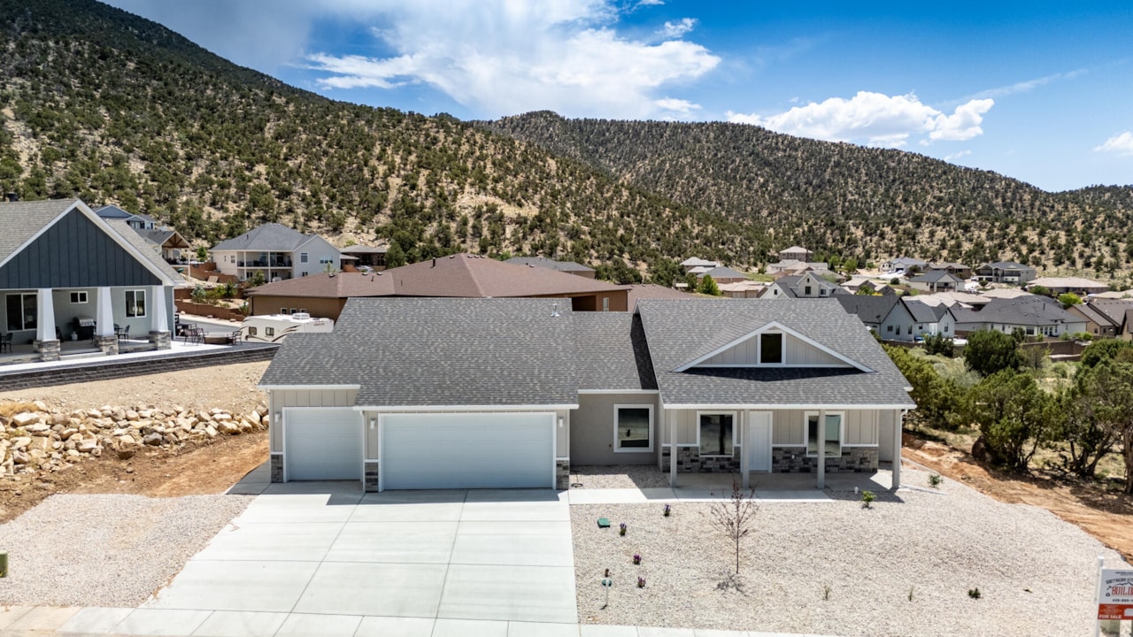 1152 E Smokey Trail Way Cedar City, UT 84721 home for sale, MLS#26-267807 - Erika Rogers Photo 53