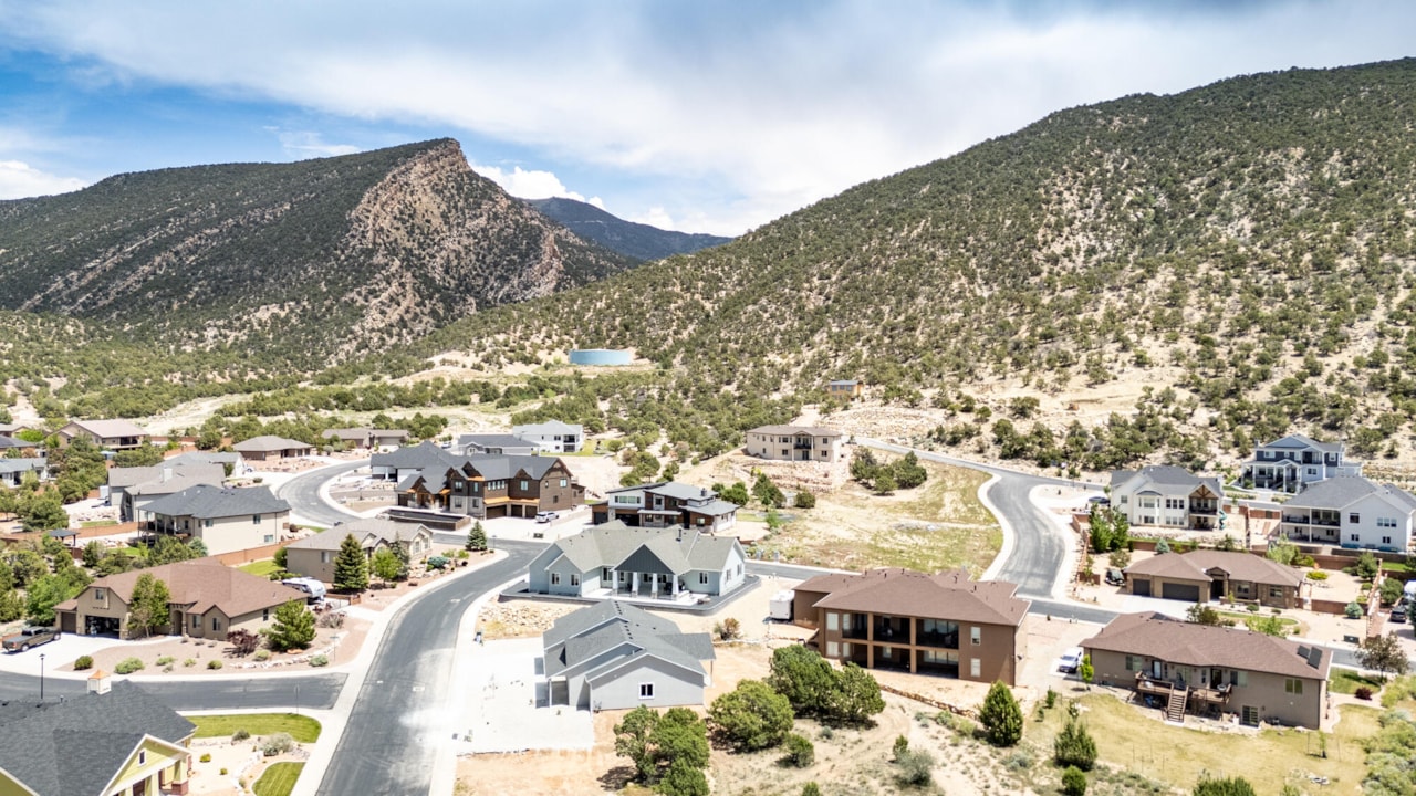 1152 E Smokey Trail Way Cedar City, UT 84721 home for sale, MLS#26-267807 - Erika Rogers Photo 60