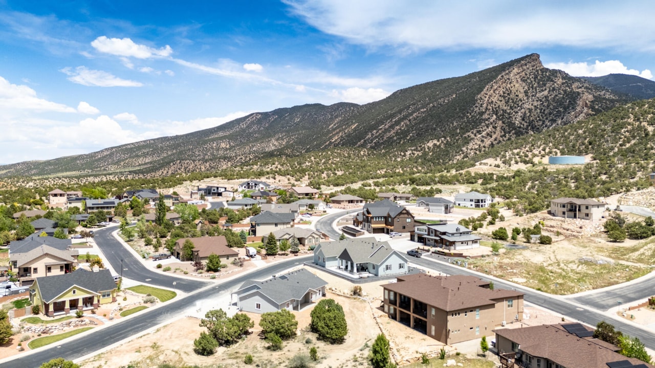 1152 E Smokey Trail Way Cedar City, UT 84721 home for sale, MLS#26-267807 - Erika Rogers Photo 61