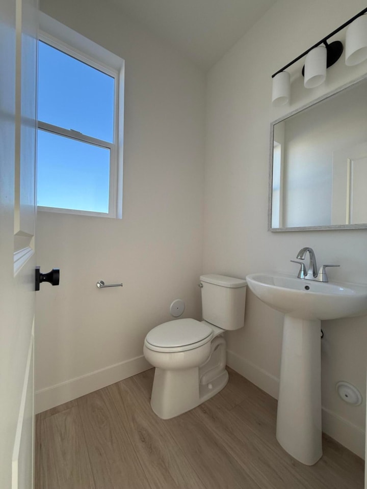 544 W Olive LN St George, UT 84790 home for sale, MLS#25-266757 - Erika Rogers Photo 14