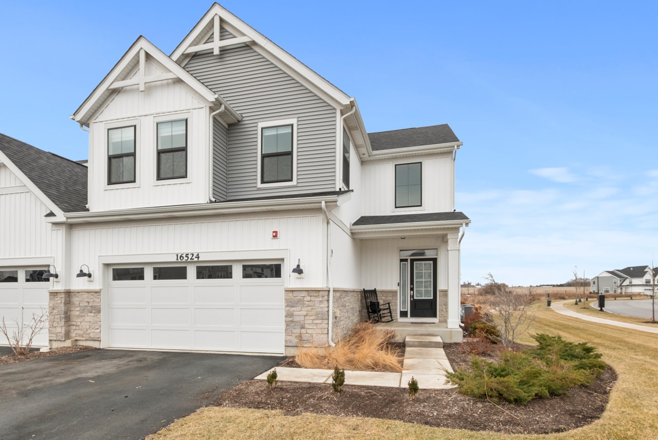 16524 S Winding Creek Ln Lockport, IL 60441 | MLS 12543858