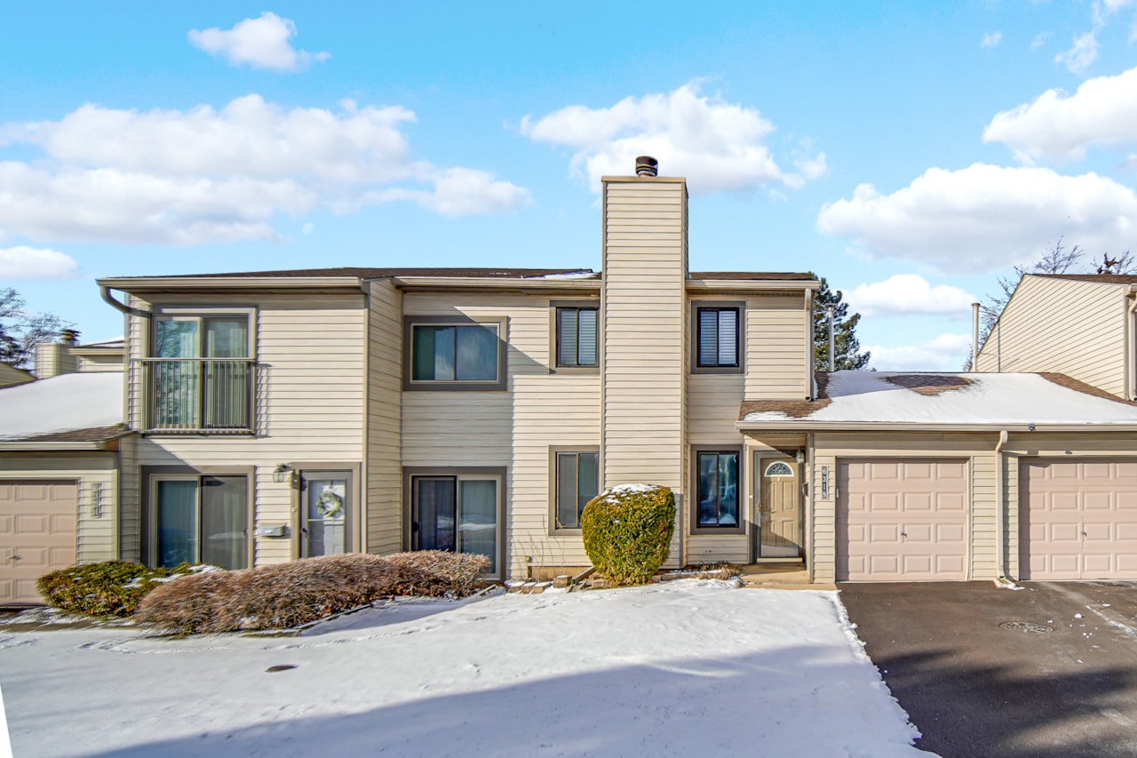 6318 Prideham St #6318 Downers Grove, IL 60516 | MLS 12543867