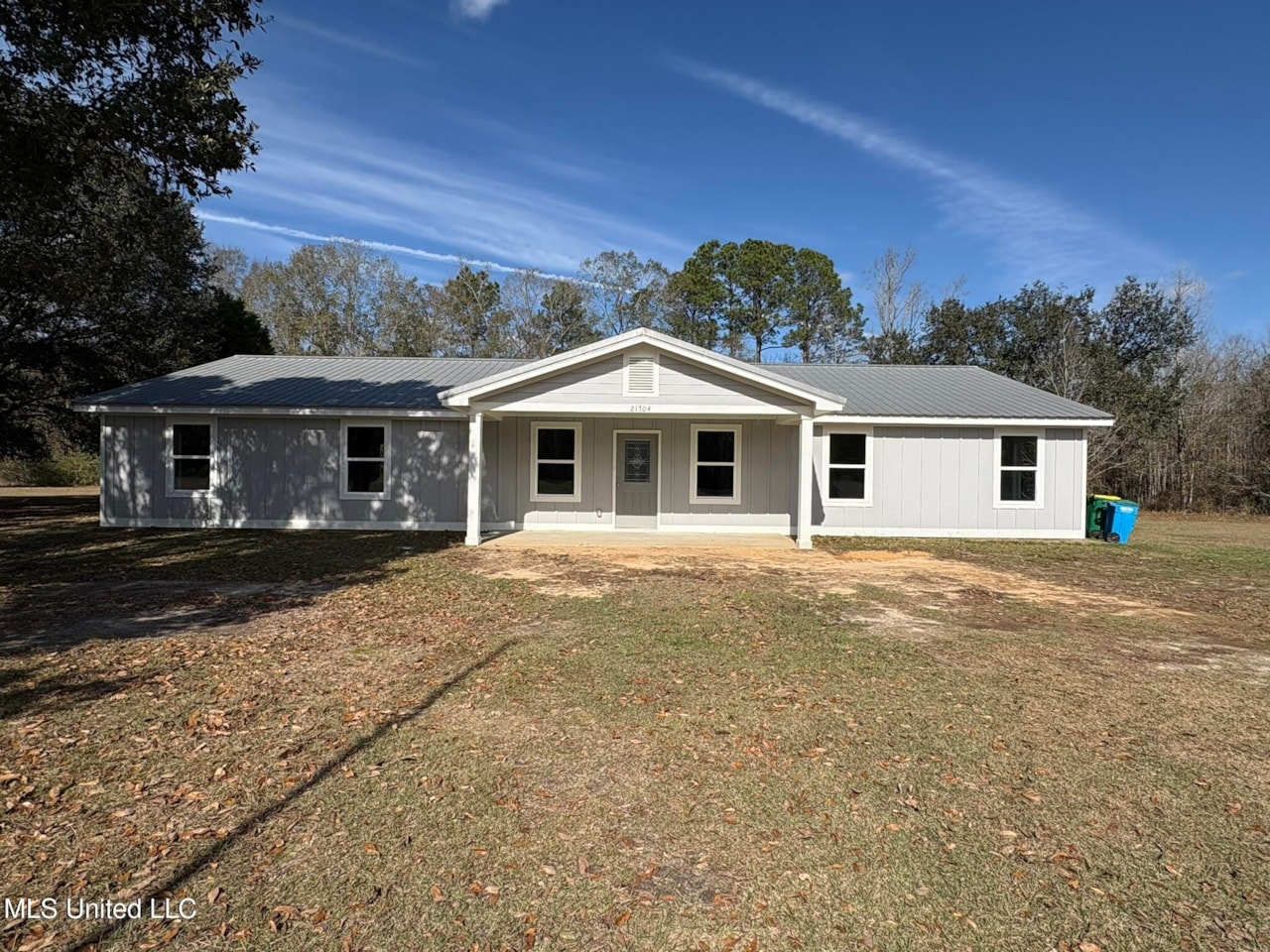 21704 Magnolia Springs Rd Moss Point, MS 39562 | MLS 4136185