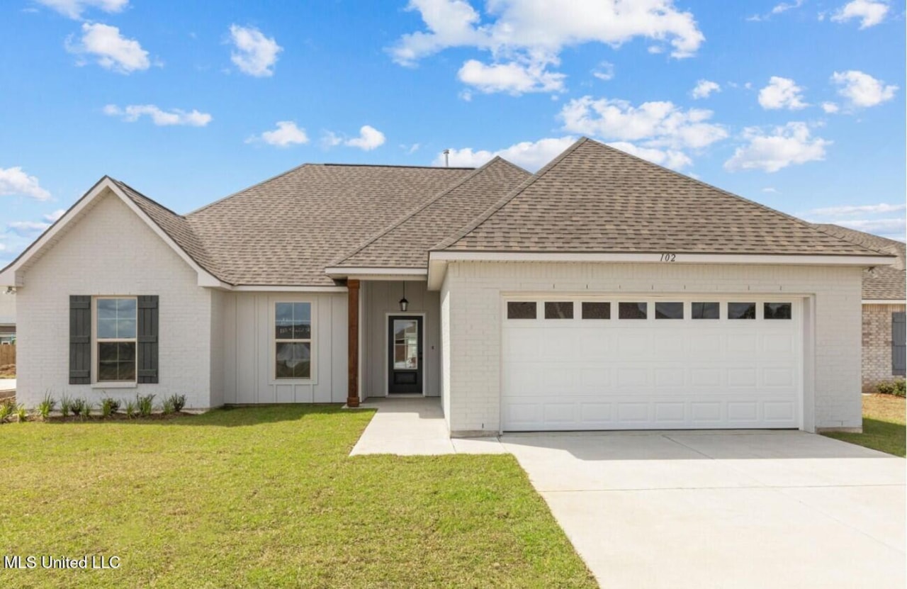 18 Eliza Ln Long Beach, MS 39560 | MLS 4136863
